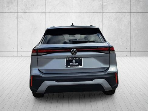 New 2026 Volkswagen Tiguan SE AWD/4WD image 5