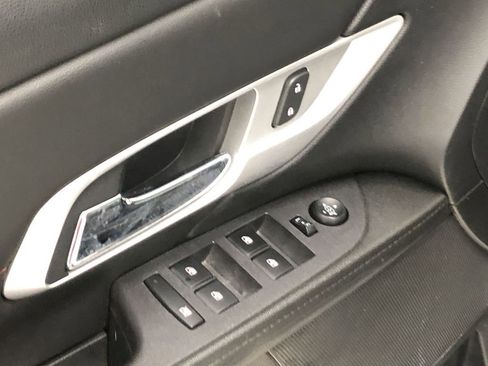 Used 2017 GMC Terrain SLE w/ Convenience Package image 13