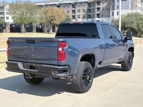 Used 2025 Chevrolet Silverado 2500 Custom w/ Custom Value Package AWD/4WD image 4