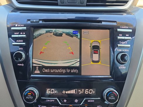 Used 2023 Nissan Murano SL w/ SL Moonroof Package FWD image 24