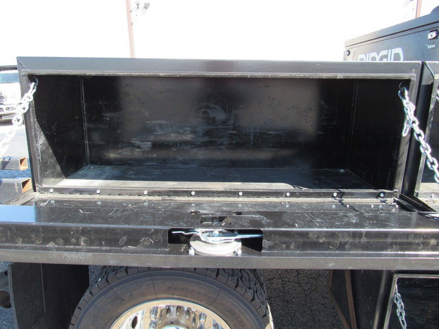 Used 2018 Ford F550 2WD Regular Cab Super Duty image 18