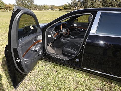 Used 2014 Mercedes-Benz S 550 Sedan image 11