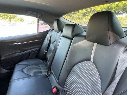 Used 2023 Toyota Camry SE FWD image 22