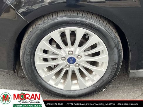 Used 2017 Ford C-MAX SE image 9