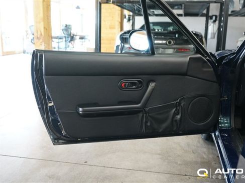 Used 1996 MAZDA MX-5 Miata RWD image 21