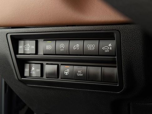 Used 2023 Toyota Tundra 1794 Edition AWD/4WD image 39