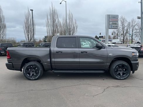 New 2026 RAM 1500 Express image 7