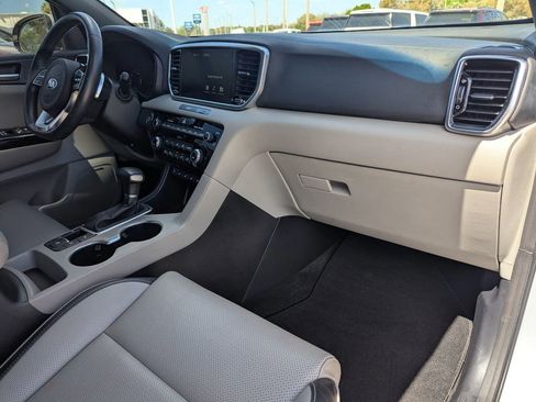 Used 2021 Kia Sportage SX image 9