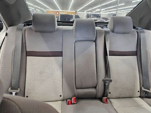 Used 2012 Toyota Camry LE image 15