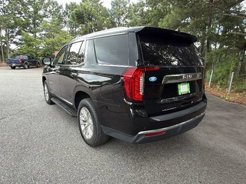 Used 2022 GMC Yukon SLT w/ SLT Luxury Package AWD/4WD image 6