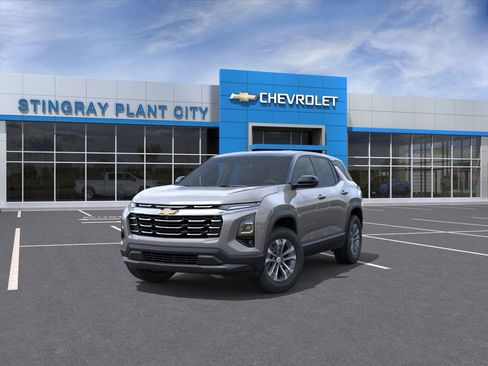 New 2026 Chevrolet Equinox LT FWD image 8