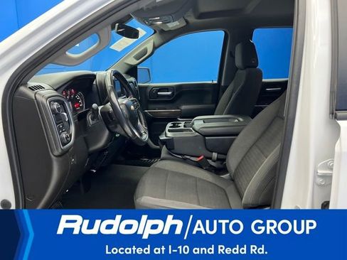 Used 2022 Chevrolet Silverado 1500 LT image 12