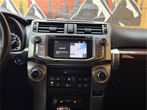 Used 2018 Toyota 4Runner Limited w/ Four Season Floor Mat Package image 21