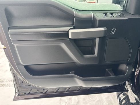 Used 2018 Ford F150 XLT w/ Equipment Group 302A Luxury image 6