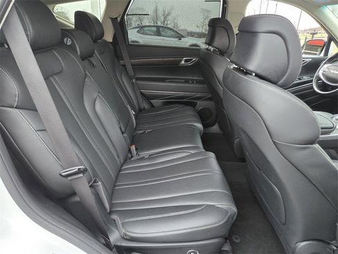 Used 2024 Genesis GV80 2.5T image 19