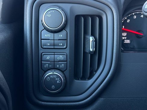 New 2025 Chevrolet Silverado 1500 W/T w/ WT Safety Package image 31