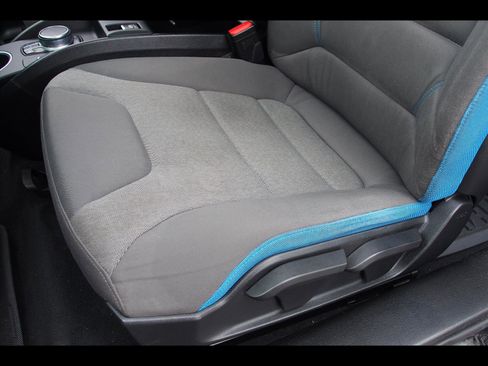 Used 2017 BMW i3 w/ Range Extender image 20