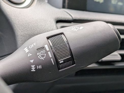 Used 2024 Lexus IS 300 AWD w/ Premium Package image 9