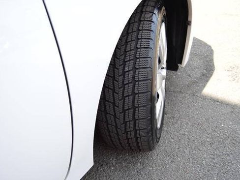 Used 2015 Toyota Corolla LE FWD image 55