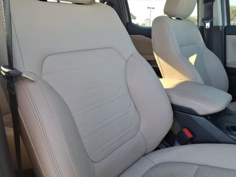 Certified 2024 Ford Ranger Lariat w/ Trailer Tow Package image 12