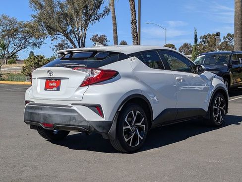 Used 2018 Toyota C-HR XLE image 10
