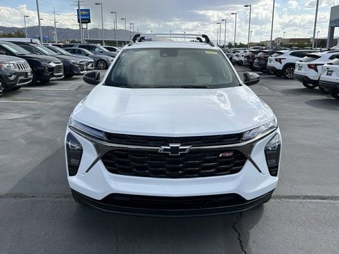 New 2026 Chevrolet Trax RS w/ Driver Confidence Package image 11