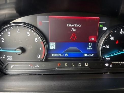 Used 2020 Ford Explorer Limited AWD/4WD image 3