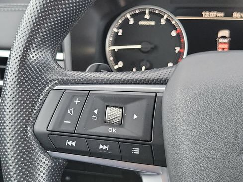 Used 2026 Mitsubishi Outlander ES FWD image 27