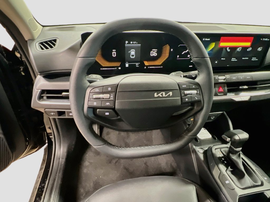 New 2026 Kia K4 EX FWD image 11