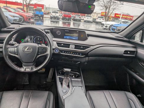 Used 2020 Lexus UX 250h F Sport image 15