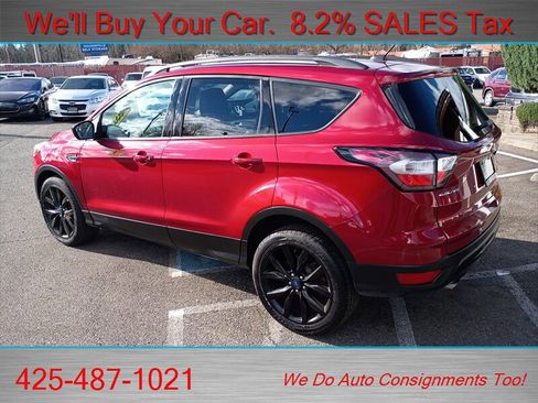 Used 2017 Ford Escape SE w/ SE Sport Appearance Package image 7