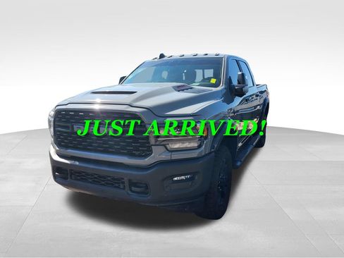 Used 2024 RAM 2500 Rebel w/ Towing Technology Group AWD/4WD image 2