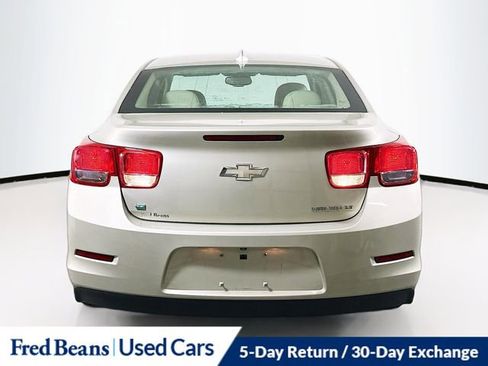 Used 2015 Chevrolet Malibu LT w/ Power Convenience Package image 7
