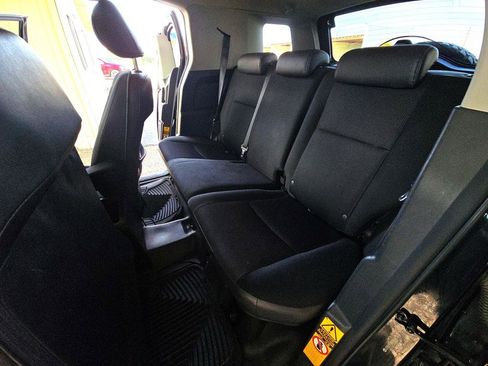 Used 2008 Toyota FJ Cruiser 4WD image 10