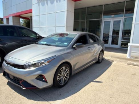 Used 2022 Kia Forte GT-Line w/ GT-Line Technology Package FWD image 1