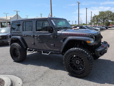 Used 2020 Jeep Wrangler Unlimited Rubicon AWD/4WD image 2