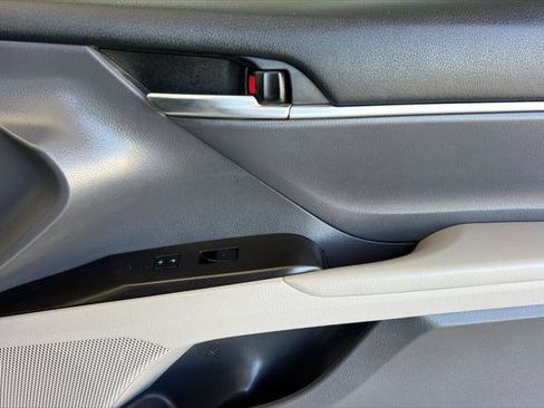 Certified 2023 Toyota Camry LE FWD image 17