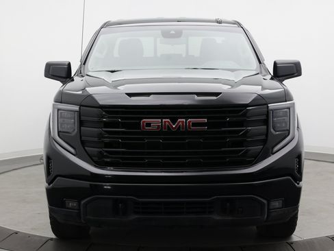 Used 2022 GMC Sierra 1500 Elevation w/ Preferred Package AWD/4WD image 2