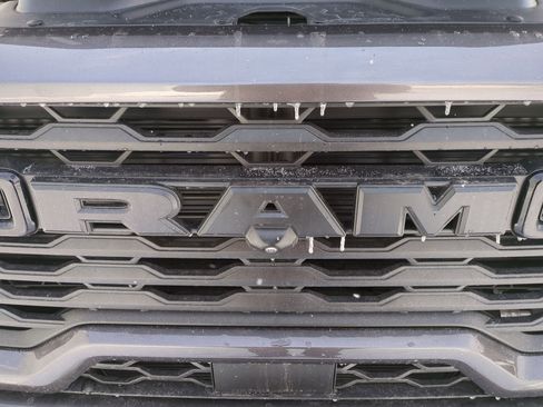 Used 2025 RAM 3500 Big Horn image 31