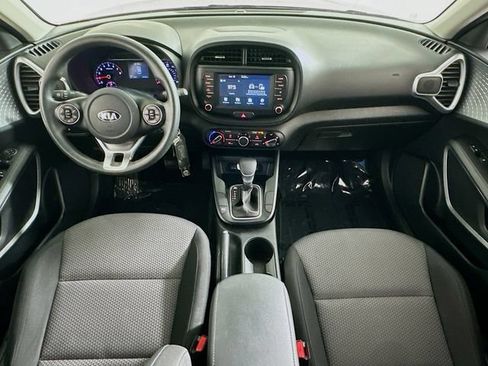 Used 2020 Kia Soul LX FWD image 12