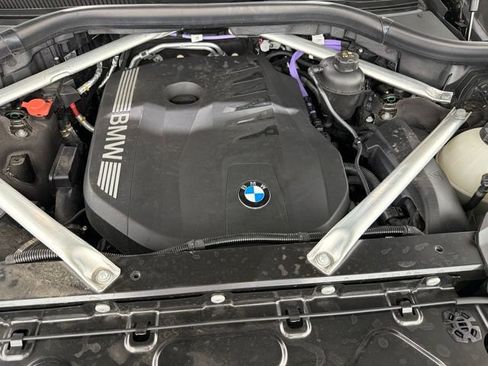 Used 2024 BMW X7 xDrive40i w/ Parking Assistance Package AWD/4WD image 35
