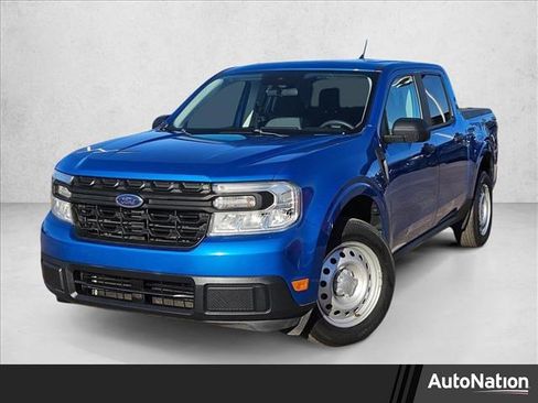 Used 2022 Ford Maverick XL image 1