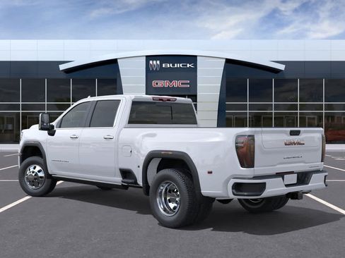 New 2026 GMC Sierra 3500 Denali w/ Denali Reserve Package image 3