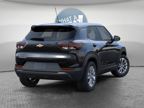 New 2026 Chevrolet TrailBlazer LS FWD image 4