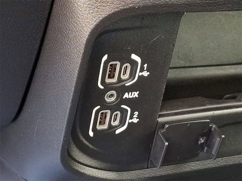 Used 2020 RAM 2500 Tradesman w/ Safety Group image 24