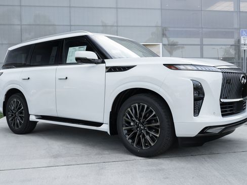 New 2026 INFINITI QX80 Autograph w/ Premium Cargo Package AWD/4WD image 3