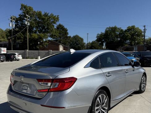 Used 2020 Honda Accord Touring image 8