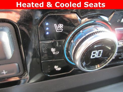 Certified 2022 GMC Sierra 1500 SLT w/ SLT Convenience Package image 17