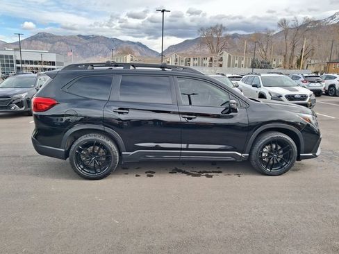 Used 2023 Subaru Ascent Touring image 2