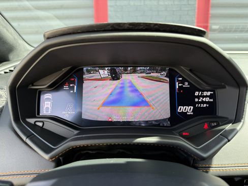 Used 2021 Lamborghini Huracan EVO image 64